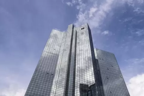 Die Zentrale der Deutschen Bank in Frankfurt am Main. 