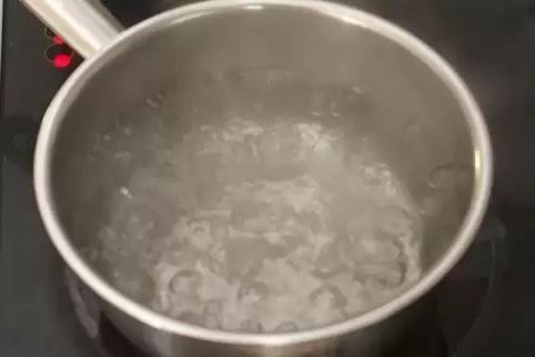 Die Winnweilerer VG-Werke empfehlen den betroffenen Sippersfelder Bürgern, vorerst das Wasser zehn Minuten lang abzukochen.