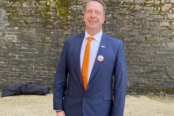 Thomas Lebkücher hat auch Sympathien für die Tierschutzpartei. Thomas Lebkücher hat auch Sympathien für die Tierschutzpartei.