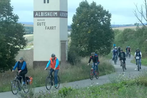 Für Radfahrer leicht zu bewältigen ist die rund 30 Kilometer lange Strecke zwischen Marnheim und Monsheim. Für Radfahrer leicht zu bewältigen ist die rund 30 Kilometer lange Strecke zwischen Marnheim und Monsheim.