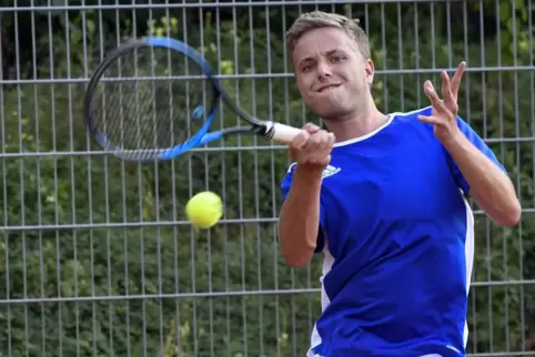 Der Zwiwwelcup ist das Traditionsturnier des TC Flomersheim. In diesem Jahr gewann Sebastian Schweitzer vom TC Lambsheim.