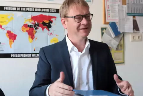 Für Parteifreunde und für sich im Bundestagswahlkampf: Thomas Gebhart (CDU).