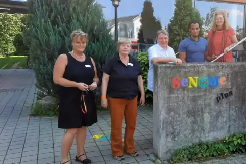 Die Projektverantwortlichen (von links): Susanne Altenkirch, Gisela Witt-Pieper, Jürgen Stephan, Carlo Bansah und Christina Jost