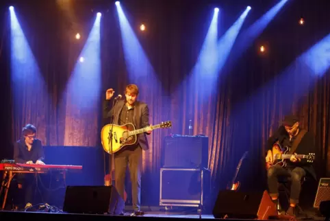Verinnerlichter Glanz: Martin Hornung , Niels Frevert und Christoph Bernewitz (von links) in der Kammgarn.