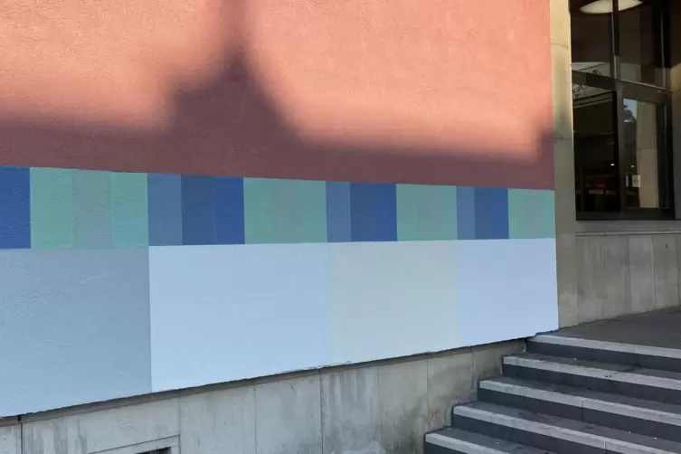 Bahnhofsgeb&auml;ude: Farbtests.