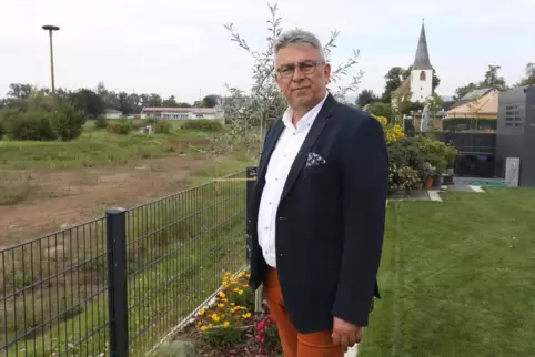 AfD-Politiker Bernd Schattner hat sich 2012 selbstständig gemacht. AfD-Politiker Bernd Schattner hat sich 2012 selbstständig gemacht.