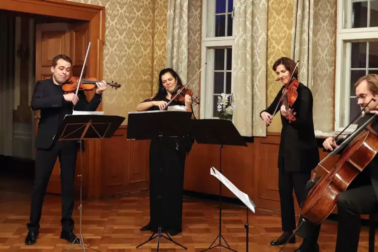 Das Gropius-Quartett gibt einen Kammermusikabend.