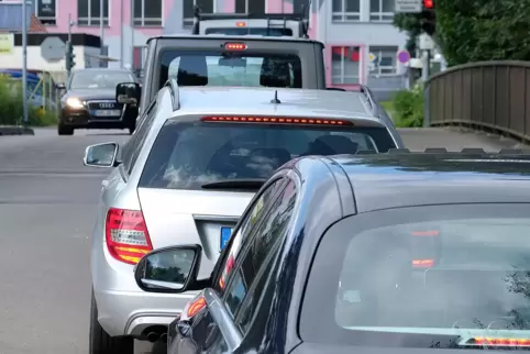 Die Wartezeit an der Dorndorfkreuzung soll sich aus Richtung Tschifflick ab Montag verkürzen.