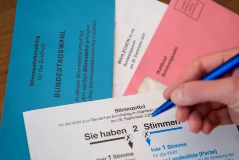 Rund zwei Drittel der Wähler werden für den 26. September, so schätzen die Experten, Briefwahl machen.