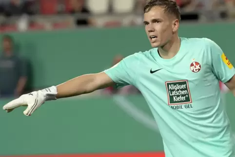Dass Torwart Matheo Raab (Foto) und Verteidiger Boris Tomiak aktuell die besten FCK-Profis sind, spricht Bände.