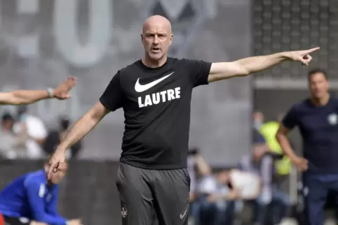 Weist er den richtigen Weg? Marco Antwerpen muss mit seiner Elf nun schnell Siege produzieren. 