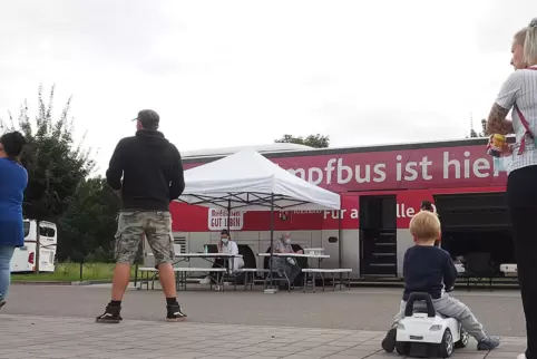 Der Impfbus ist wieder unterwegs.