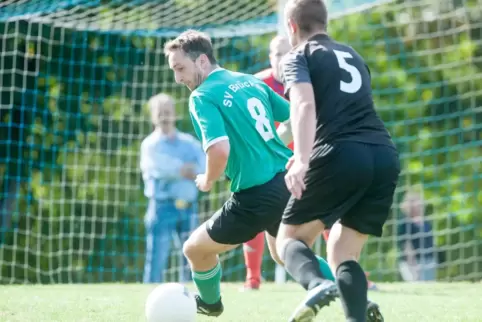 Sebastian Groß läuft für die B-Klasse-Mannschaft des SV Brücken auf. Der Verein bietet ab Dienstag wieder ein Jugendtraining an.