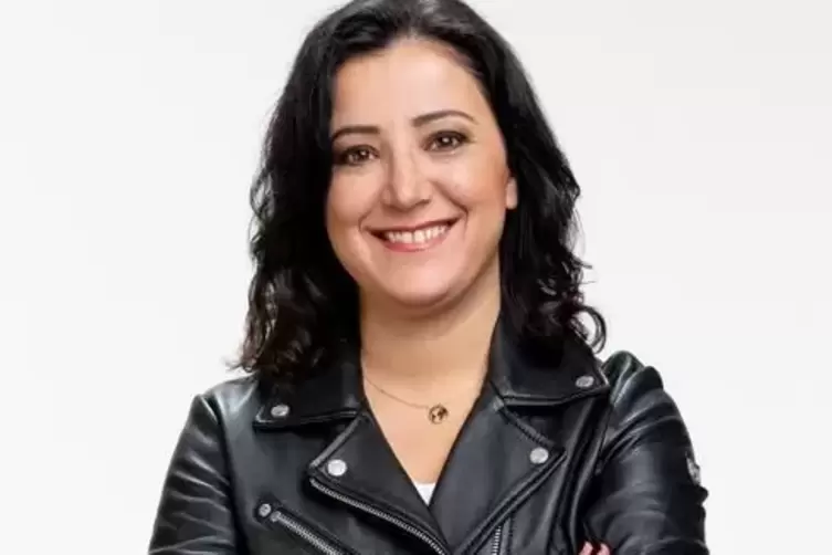 G&ouml;kay Akbulut