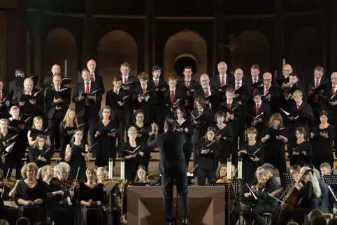 Zur Eröffnung der diesjährigen Internationalen Musiktage Dom zu Speyer erklang Mozarts Requiem. Es musizierte der Domchor zusamm
