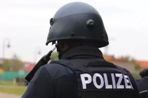 Bei einem 82-jährigen Südpfälzer rückte die Polizei mit ihrer Antiterror-Schutzausrüstung an. 