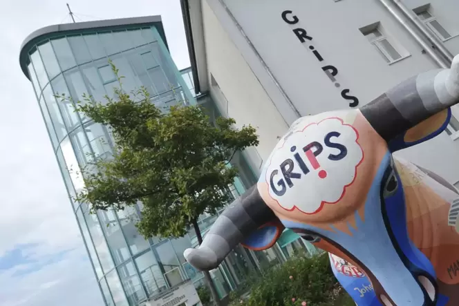 Beispiel für ein Gründerzentrum in der Westpfalz: das Grips in einer ehemaligen Kaserne in Pirmasens. Beispiel für ein Gründerzentrum in der Westpfalz: das Grips in einer ehemaligen Kaserne in Pirmasens.