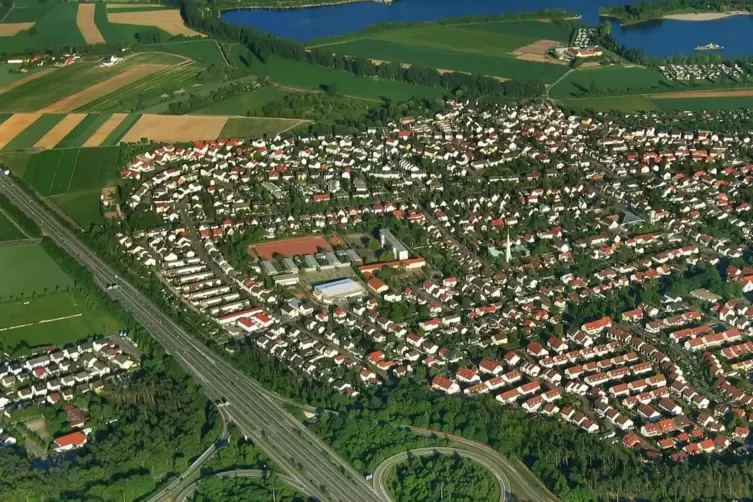 Speyer-Nord: Stadt könnte am linken Bildrand wachsen.