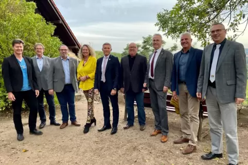 Drei Landräte, eine Landrätin, vier VG-Bürgermeister und ein Dekan sind im geschäftsführenden Vorstand des am Dienstag in Obermo Drei Landräte, eine Landrätin, vier VG-Bürgermeister und ein Dekan sind im geschäftsführenden Vorstand des am Dienstag in Obermo