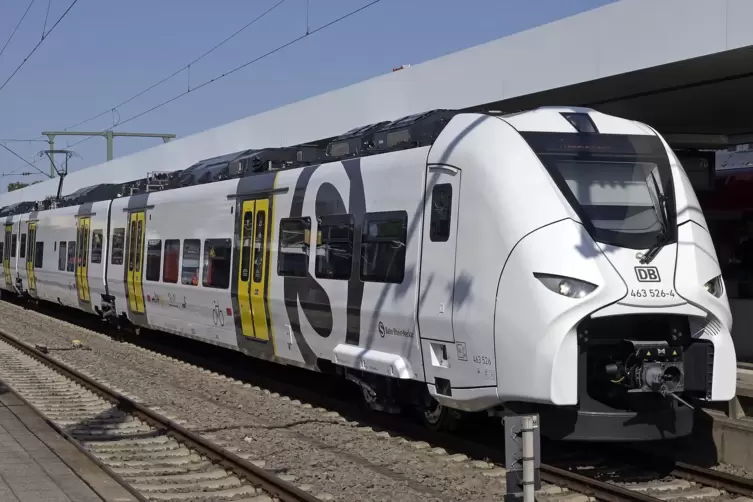 Im rechtsrheinischen Netz der S-Bahn Rhein-Neckar wird der Mireo schon seit Dezember 2020 eingesetzt und gehört deswegen in Mann