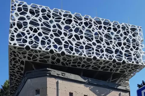 Futuristisch: das Creation Center der BASF in der Karl-Müller-Straße. 