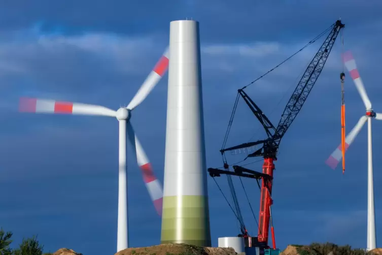 Das Thema Windkraft sorgt immer wieder für Diskussionen in den kommunalen Gremien. 