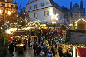 Aus früheren Tagen: So wird der Weihnachtsmarkt in diesem Jahr wohl nicht aussehen. Aus früheren Tagen: So wird der Weihnachtsmarkt in diesem Jahr wohl nicht aussehen.