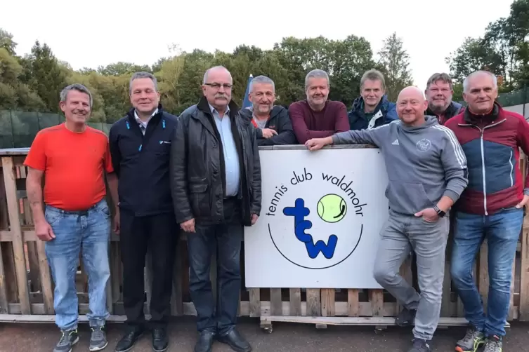 Die Meistermannschaft der Herren 50 des TC Waldmohr: (von links) Klaus Burghardt, Matthias Roth, Michael Ruffing, Stefan Petri, 