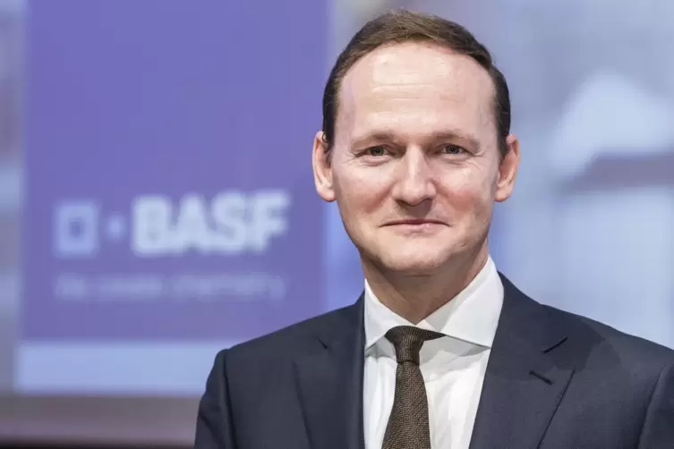 BASF-Werkleiter Uwe Liebelt fordert „deutlich mehr Konsequenz in der Energietransformation“. 