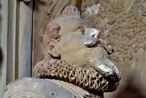 Über vier Jahrhunderte alt ist dieses Gesicht in der Schlosskirche.