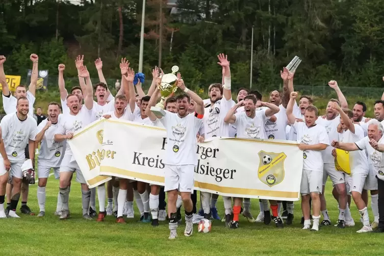 So feierte der FC Rodalben im Juli den Sieg im Kreispokalfinale. Gelingt diese Saison eine Wiederholung des Coups? 