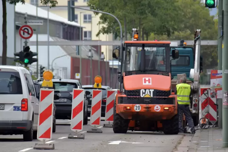 Enge in der Barbarossastra&szlig;e. Auch hier nur eine Spur. 