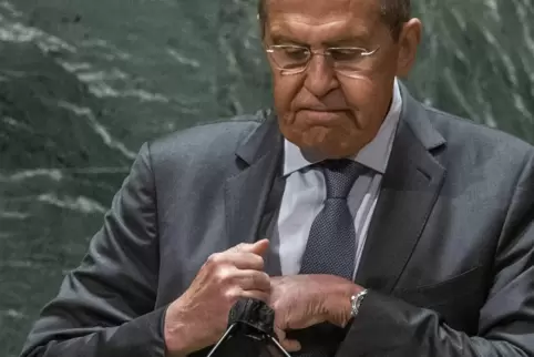 Der russische Außenminister Lawrow reagiert auf Maßnahmen der Nato an.