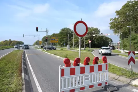 B39 von Speyer in Richtung Dudenhofen: 