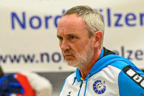 Kritischer Blick: Johannes Finck weiß, dass schon der Saisonauftakt schwer werden wird. 