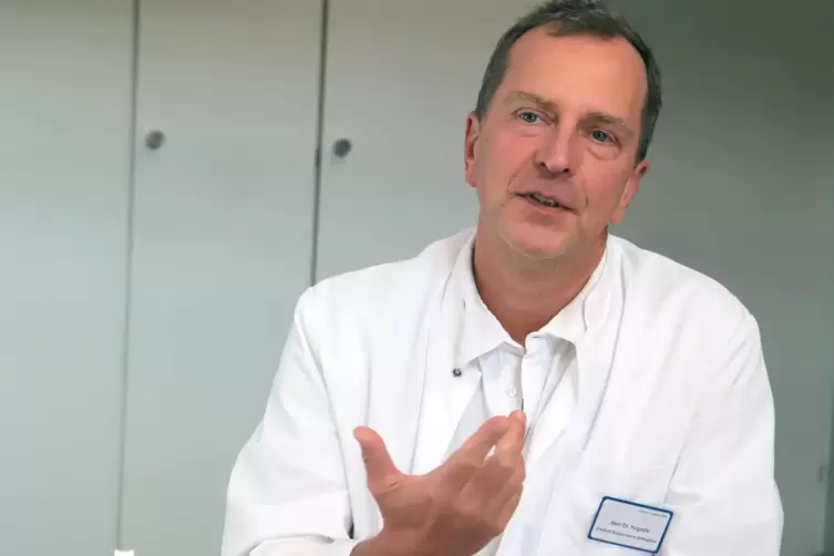 Chefarzt Hans Christian Hogrefe vom Klinikum Landau-S&uuml;dliche Weinstra&szlig;e. 