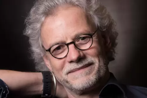 Uli Peters soll das Staatstheater wieder in ruhigere Gewässer führen. 