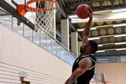 Keith McGee wird seinen ersten Einsatz in dieser Saison haben. 