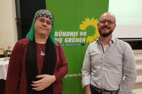 Das neue Führungsduo der Grünen (von links): Tenko Saphira Bauer (30) aus Süd und Christian Brückmann (47) aus Oggersheim.