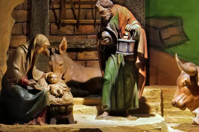 Maria, Josef, Jesus: Detail der Domkrippe.