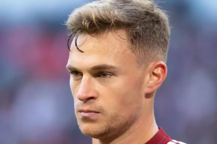 Fu&szlig;baller & BotschafterMusste sich der Kritik der &Ouml;ffentlichkeit stellen: Bayern M&uuml;nchens Joshua Kimmich. 