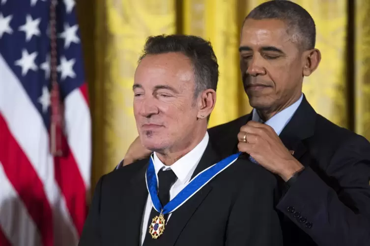Vor fünf Jahren ehrte Barack Obama Bruce Springsteen mit der Freiheitsmedaille. Jetzt haben sie ihren Podcast „Renegades - Born 