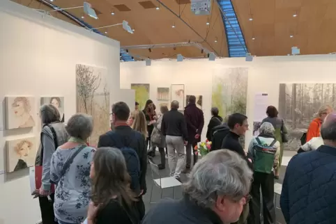 Der Stand der Ludwigshafener Galerie Lauth 2020 auf der Art Karlsruhe.
