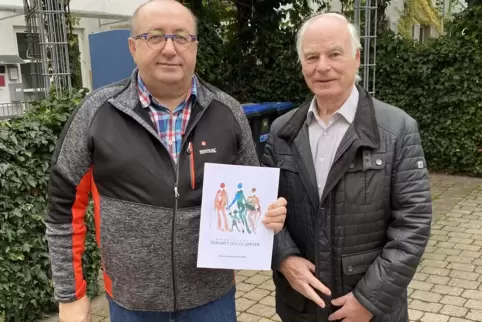 Setzen sich für Arbeitnehmer ein: Günter Hoetzl (links) und Kurt Waas. Setzen sich für Arbeitnehmer ein: Günter Hoetzl (links) und Kurt Waas.