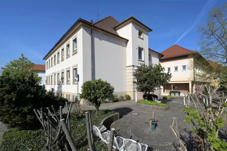 Muss immer mehr Schüler aufnehmen: die Grundschule in Heiligenstein.