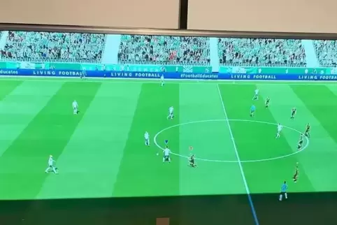 Am 19. November wird im Wacker-Sportheim mit „Fifa 22“ gekickt. 