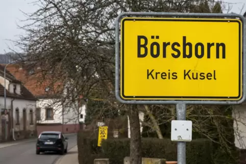 Die Hauptstraße Börsborns ist bis zu sechs Tage wegen Bauarbeiten gesperrt. 
