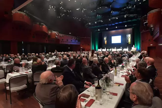 Beim 67. Ordenstag im Saalbau war einiges los. Beim 67. Ordenstag im Saalbau war einiges los.