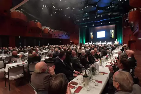 Beim 67. Ordenstag im Saalbau war einiges los.