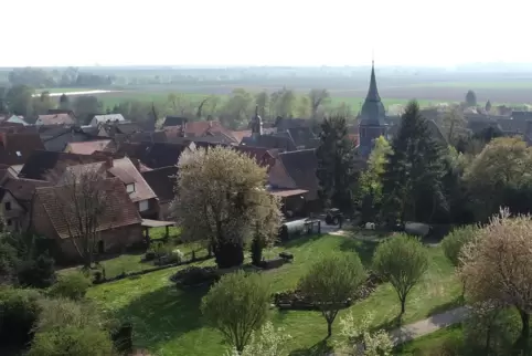 Kleinfischlingen aus der Vogelperspektive. Kleinfischlingen aus der Vogelperspektive.